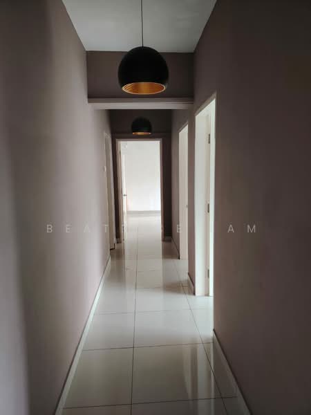 Apartment for Sale at Idaman Residence - Beatrice Lam - Corridor - PropertyGuru.com.my