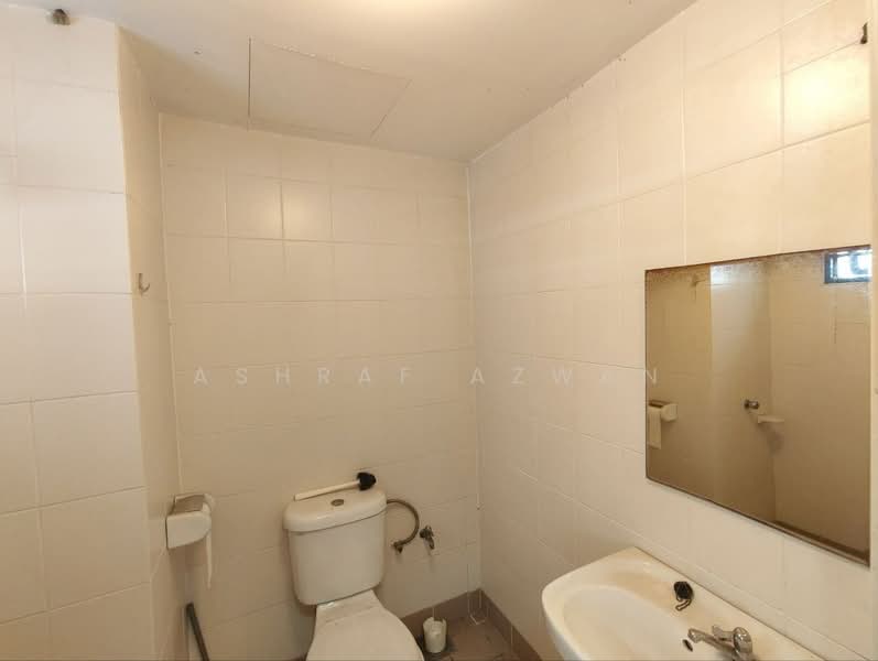 Kondominium untuk Dijual di Puri Aiyu - Ashraf Azwan - Bathroom - PropertyGuru.com.my