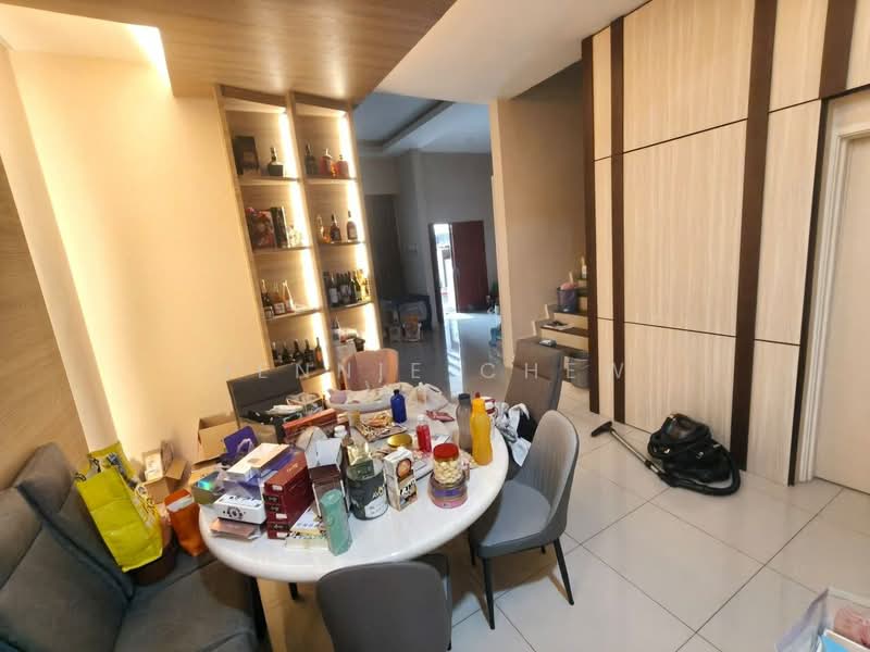 2-storey Terraced House for Sale in Taman Ehsan Jaya (Ulu Tiram) - Jennie Chew - Dining Room - PropertyGuru.com.my