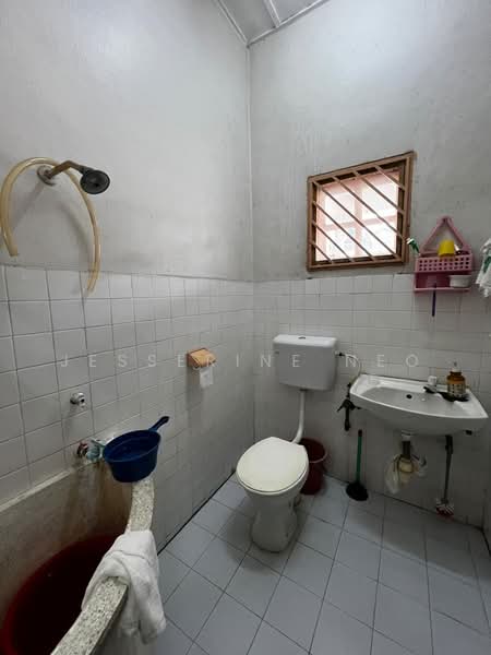1-storey Terraced House for Sale in Skudai (Johor) - Jesserine Neo - Bathroom - PropertyGuru.com.my