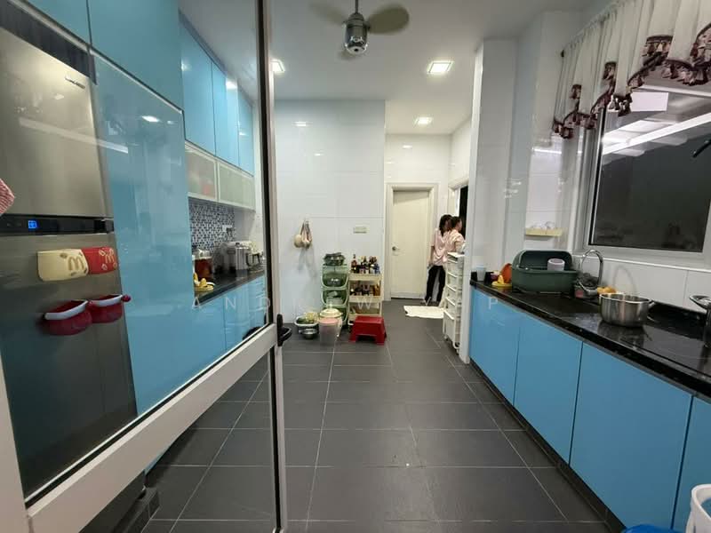 Rumah Banglo untuk Dijual di Taman Taynton View (Cheras) - Andrew Yap - Kitchen - PropertyGuru.com.my