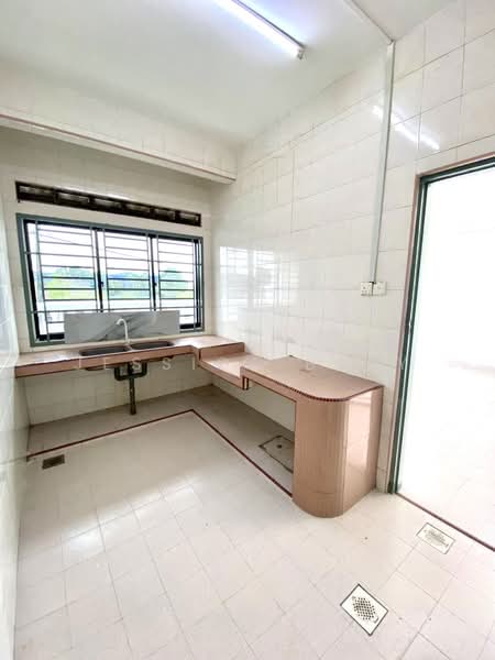 Rumah Teres 1 Tingkat untuk Dijual di Skudai (Johor) - Jessica Boey - Kitchen - PropertyGuru.com.my