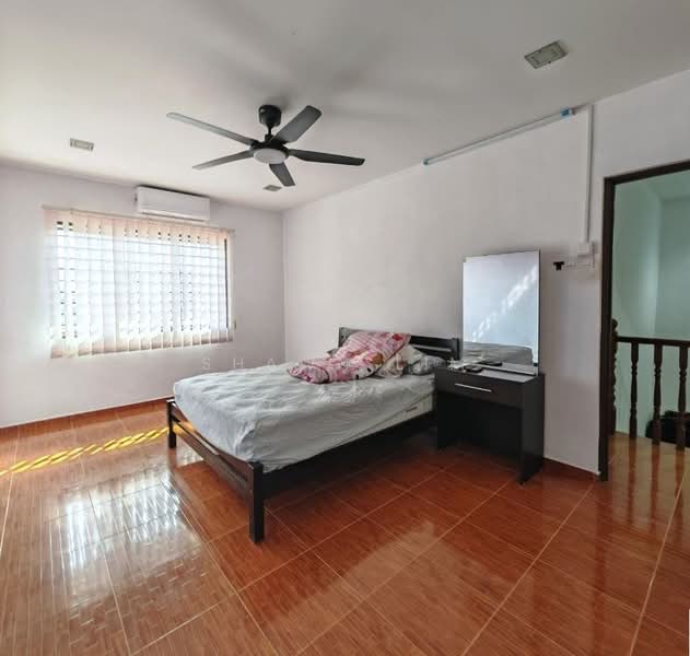 2-storey Terraced House for Sale in Taman Pelangi (Johor Bahru) - Shawn Lim - PropertyGuru.com.my