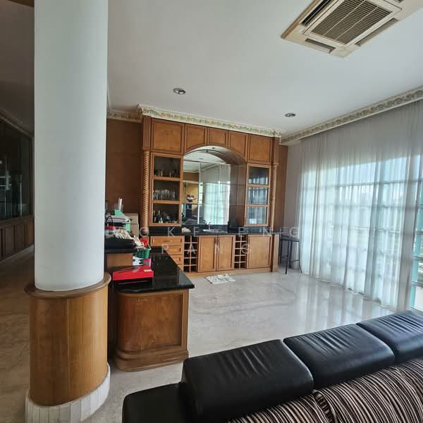Bungalow for Sale in Petaling Jaya (Selangor) - Yoke Eng Pang - Living Room - PropertyGuru.com.my