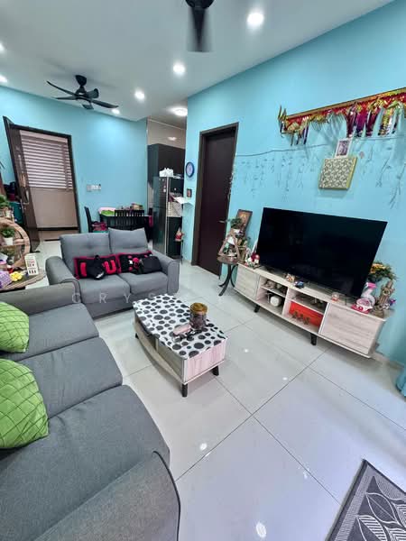 Kondominium untuk Dijual di Amberside @ Country Garden Danga Bay - Crystal Tan - Living Room - PropertyGuru.com.my