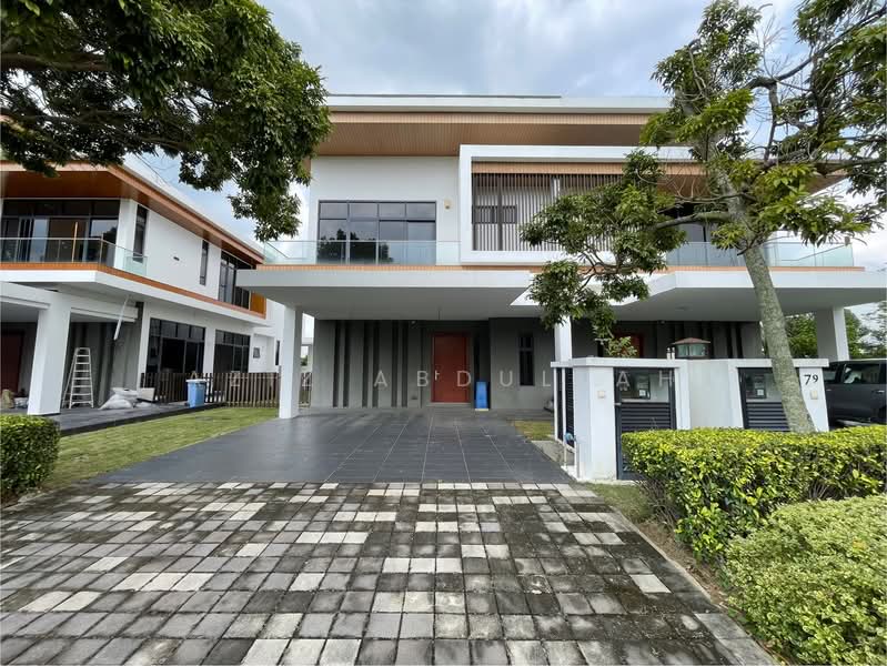Semi-Detached House for Sale in Telok Panglima Garang (Selangor) - Aziz Abdullah - Exterior - PropertyGuru.com.my
