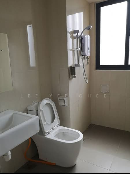 Kondominium untuk Dijual di The Promenade - Lee Yee Chee - Bathroom - PropertyGuru.com.my