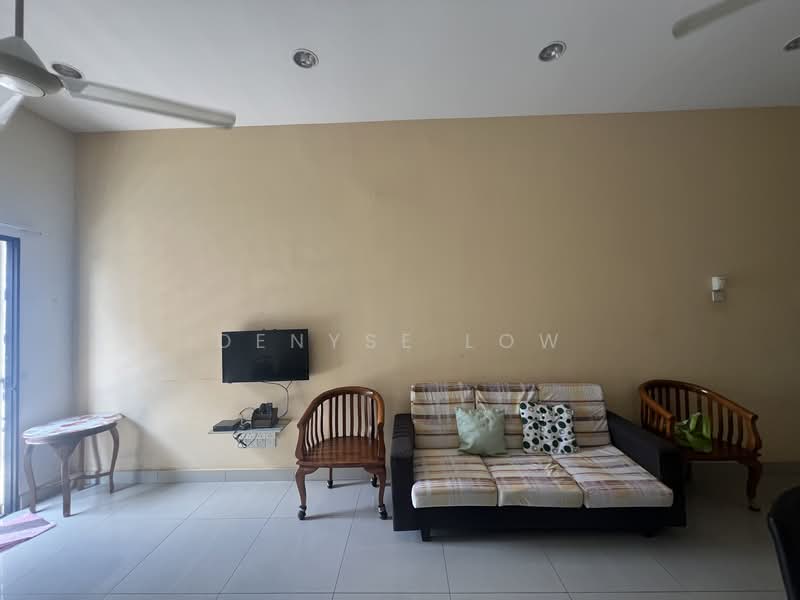Kondominium untuk Disewa di Paramount View - Denyse Low - Living Room - PropertyGuru.com.my