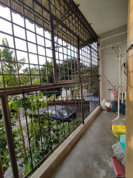 Rumah Flat untuk Disewa di Seksyen 1 Wangsa Maju Flat - Ahmed JL - Balcony - PropertyGuru.com.my