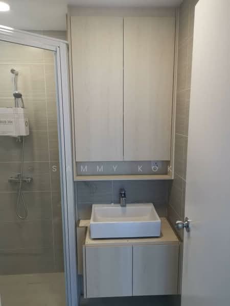 Service Residence for Sale at Serviced Residence @ Fera Residence @ The Quartz WM - Sammy Kok - Bathroom - PropertyGuru.com.my