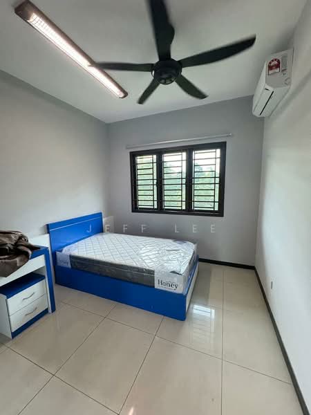 Apartment for Sale at Larkin Residence - Jeff Lee - Bedroom - PropertyGuru.com.my