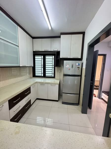 Apartment for Sale at Larkin Residence - Jeff Lee - Kitchen - PropertyGuru.com.my