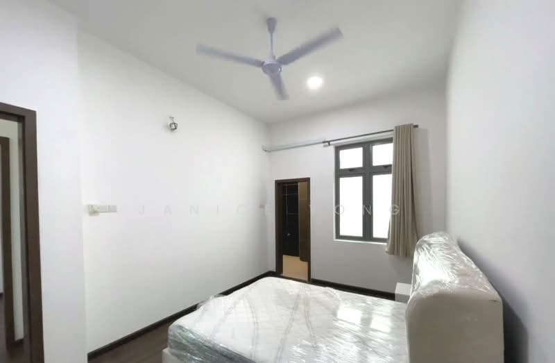 Cluster House for Rent in Taman Bukit Skudai (Skudai) - Janice Yong - Bedroom - PropertyGuru.com.my