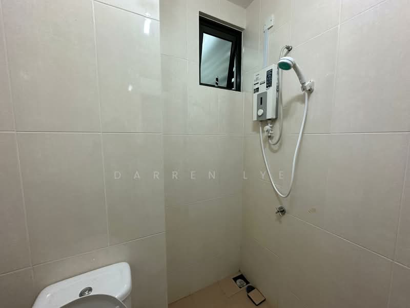 Servis Apartment untuk Disewa di Mahkota Impian - Darren Lye - Bathroom - PropertyGuru.com.my