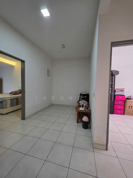 2-storey Terraced House for Sale in Taman Putri Kulai (Kulai) - Yucong . - Interior - PropertyGuru.com.my