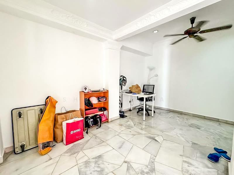 Rumah Teres untuk Dijual di Bandar Kinrara Seksyen 1 (Bandar Kinrara) - Ashraf Azwan - Interior - PropertyGuru.com.my