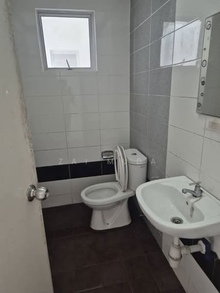Pangsapuri untuk Dijual di Bayu 1 Residence - Zai Muda - PropertyGuru.com.my