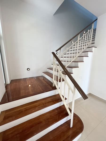 Rumah Teres 2 Tingkat untuk Dijual di Valencia (Sungai Buloh) - Jenny Tong - PropertyGuru.com.my