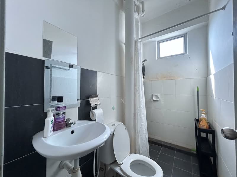 Pangsapuri untuk Disewa di Palma Laguna - Darren Lye - Bathroom - PropertyGuru.com.my