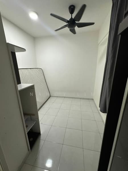 Pangsapuri untuk Disewa di Residensi Desamas - Nancy Lim - Bedroom - PropertyGuru.com.my