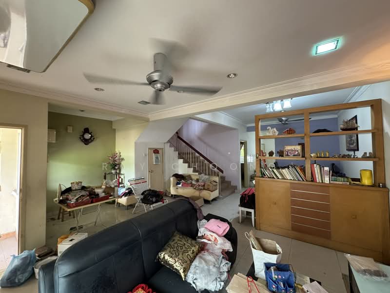 2-storey Terraced House for Sale in Bandar Puchong Utama (Puchong) - Roy Choong - Living Room - PropertyGuru.com.my