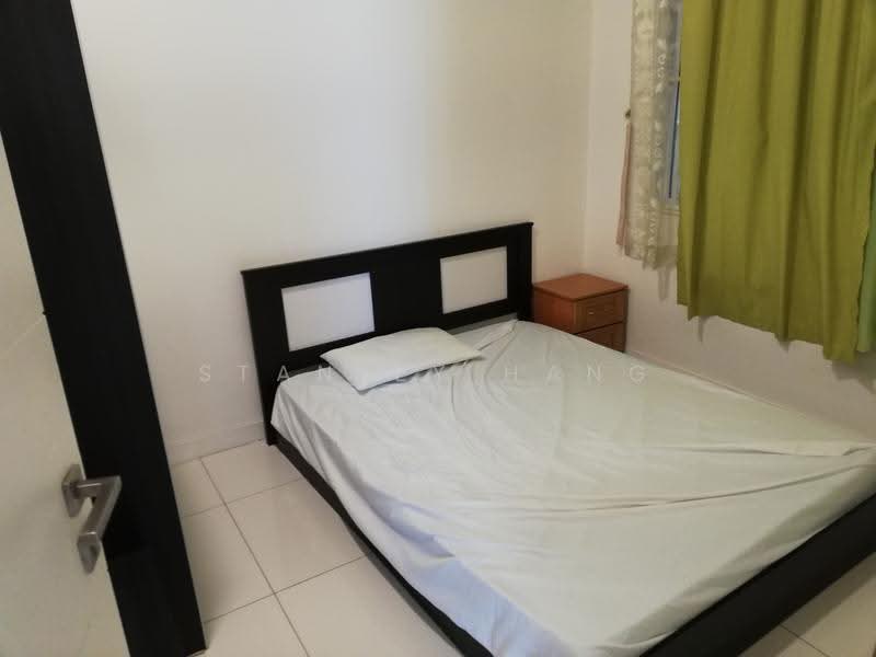 Service Residence for Sale at Skypod Residence - Stanley Hang - Bedroom - PropertyGuru.com.my