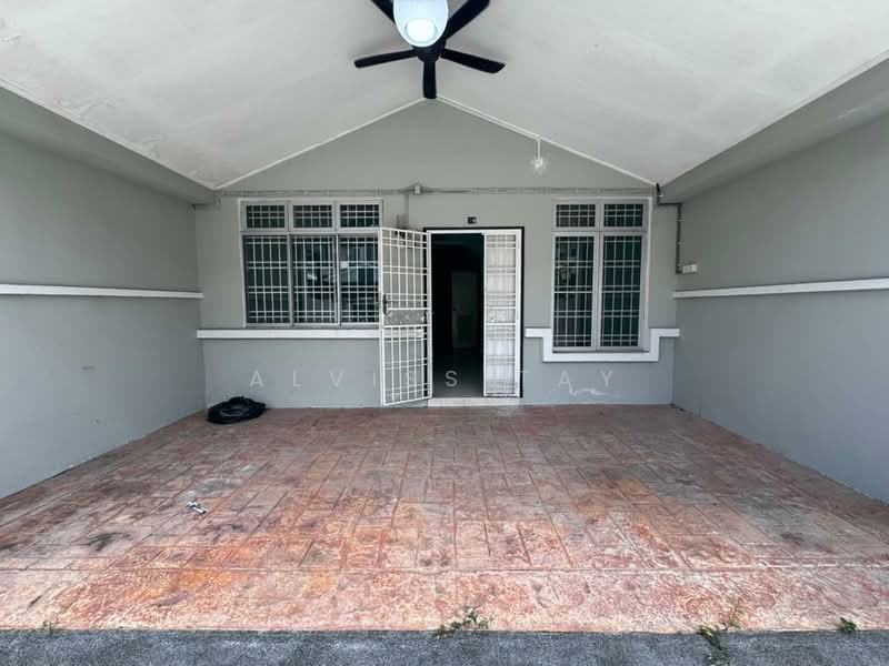 Rumah Teres 2 Tingkat untuk Dijual di Bandar Seri Alam (Masai) - Alviss Tay - Exterior - PropertyGuru.com.my