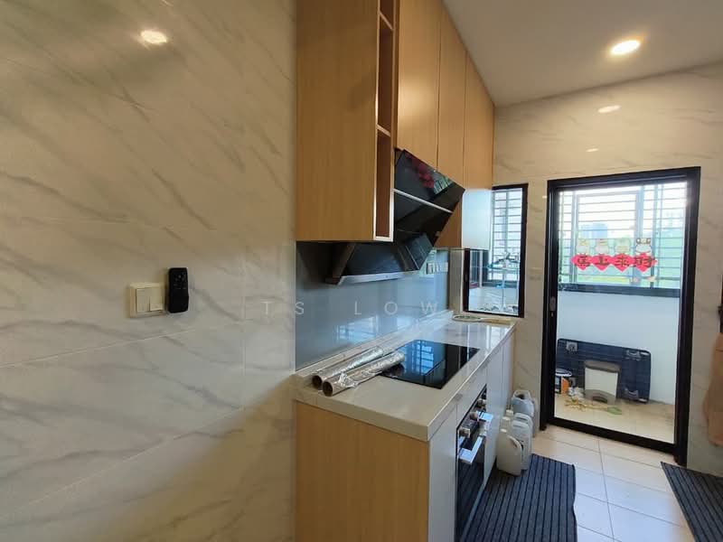 Condominium for Sale at Savanna Condominium - TS Low - Kitchen - PropertyGuru.com.my