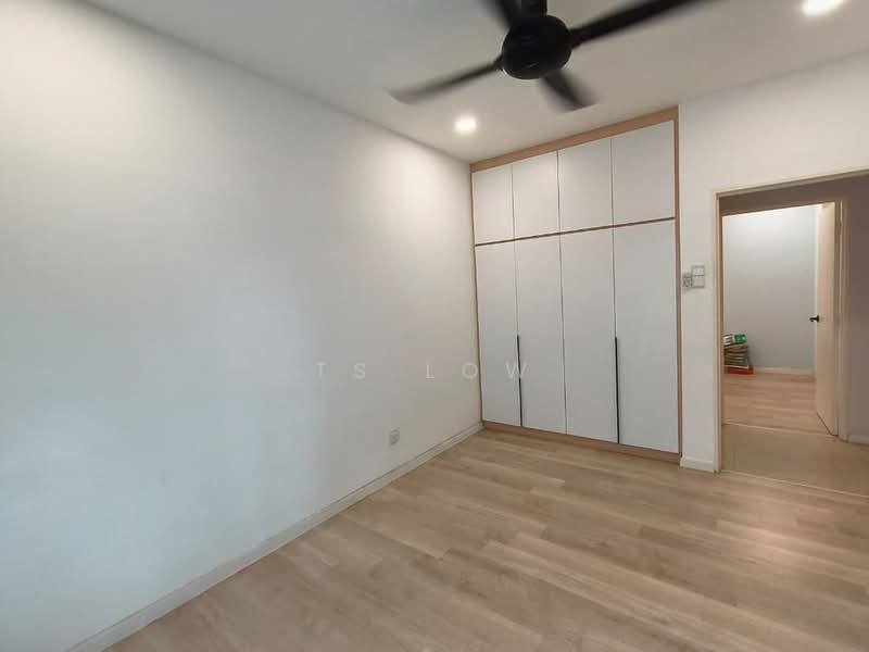 Condominium for Sale at Savanna Condominium - TS Low - Bedroom - PropertyGuru.com.my