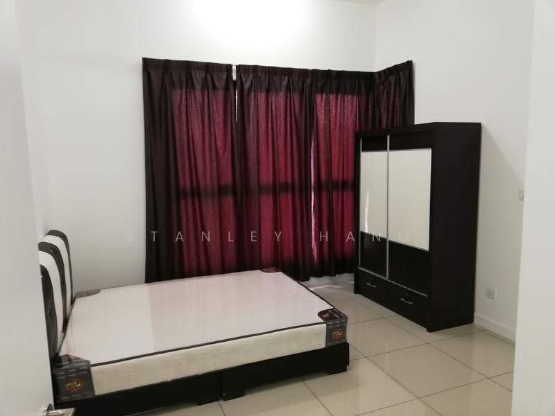 Service Residence for Sale at Skypod Residence - Stanley Hang - Bedroom - PropertyGuru.com.my