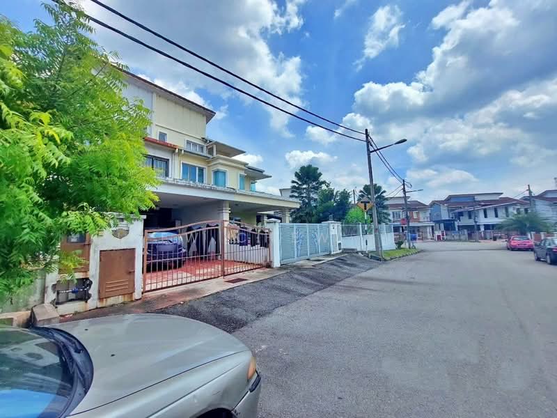 Rumah Berkembar untuk Dijual di Puchong (Selangor) - Liew Chew Yee - Exterior - PropertyGuru.com.my