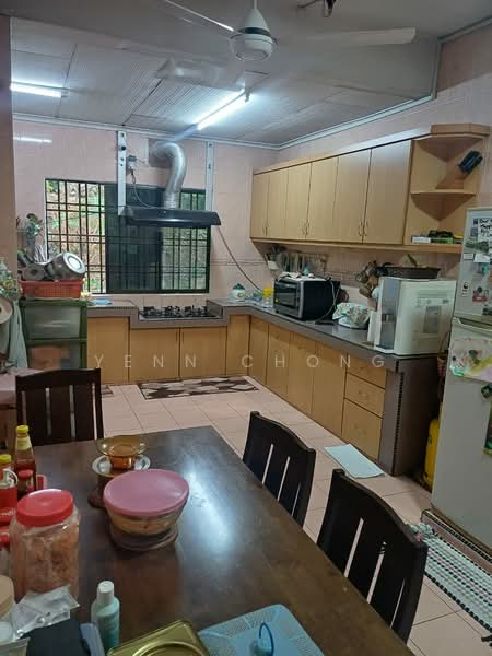 2-storey Terraced House for Sale in Taman Seputeh (Seputeh) - Yenn Chong - Kitchen - PropertyGuru.com.my