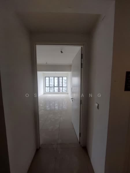 Service Residence for Sale at Gravit8, Klang - Oscar Tang - Corridor - PropertyGuru.com.my