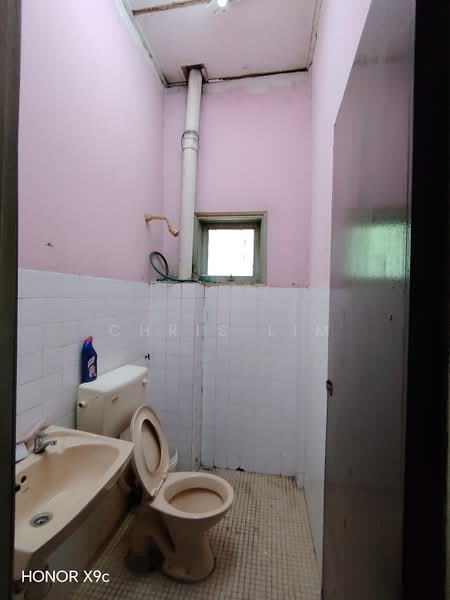 Apartment for Rent at Mediterranean Alora - Chris Lim - Bathroom - PropertyGuru.com.my