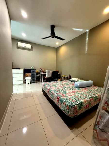 Cluster House for Sale in Nusa Duta (Iskandar Puteri (Nusajaya)) - Calvin Lee - Bedroom - PropertyGuru.com.my