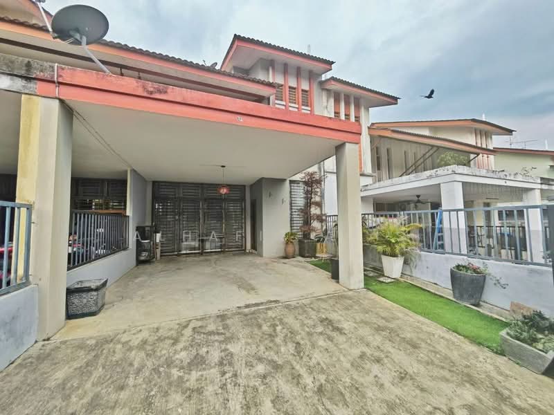 2-storey Terraced House for Sale in Johor Bahru (Johor) - ALHAFIZ AZIS - Exterior - PropertyGuru.com.my