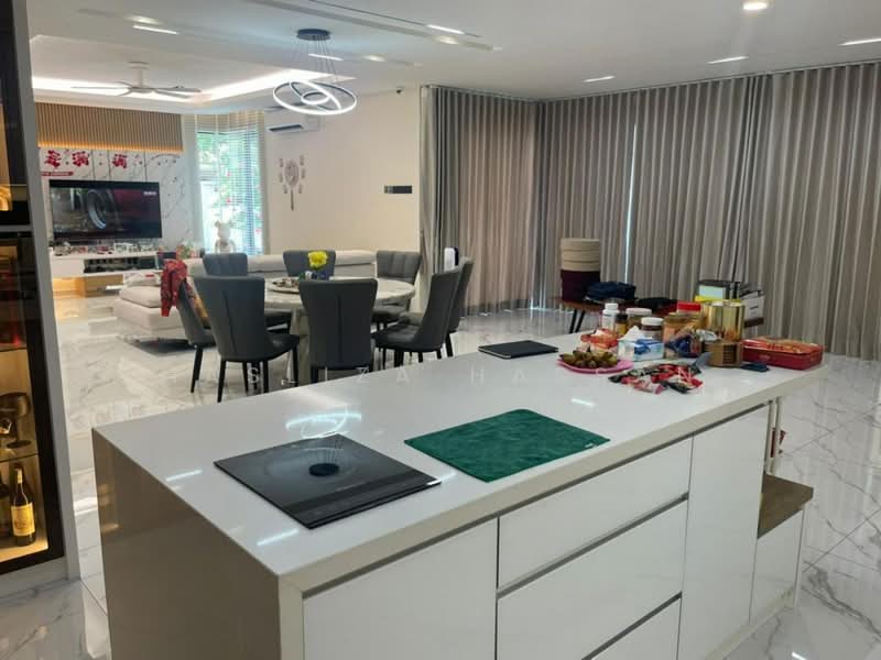 Rumah Berkembar untuk Dijual di Klang (Selangor) - Hasliza Hassan - Living Room - PropertyGuru.com.my