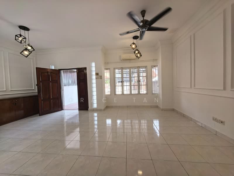 2-storey Terraced House for Sale in Mutiara Damansara (Selangor) - Grace Tan - Living Room - PropertyGuru.com.my
