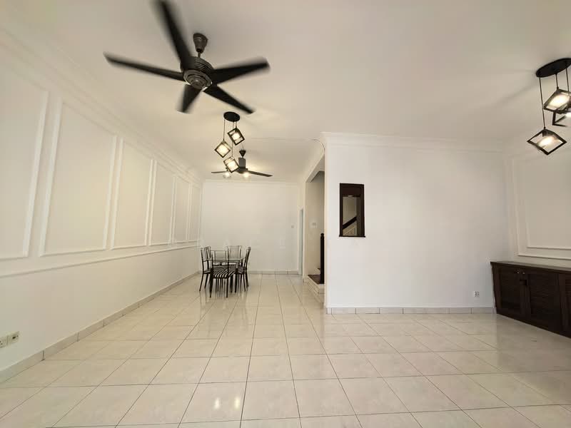 2-storey Terraced House for Sale in Mutiara Damansara (Selangor) - Grace Tan - Living Room - PropertyGuru.com.my