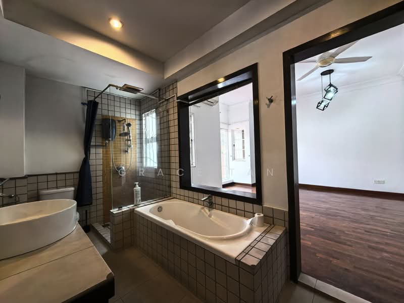 2-storey Terraced House for Sale in Mutiara Damansara (Selangor) - Grace Tan - Bathroom - PropertyGuru.com.my