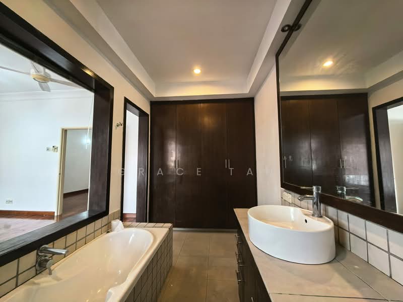 2-storey Terraced House for Sale in Mutiara Damansara (Selangor) - Grace Tan - Bathroom - PropertyGuru.com.my