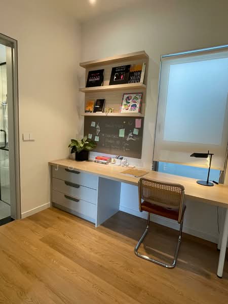 Service Residence for Sale at The Meg - Joyce Lee - Study (or convertible to bedroom) - PropertyGuru.com.my