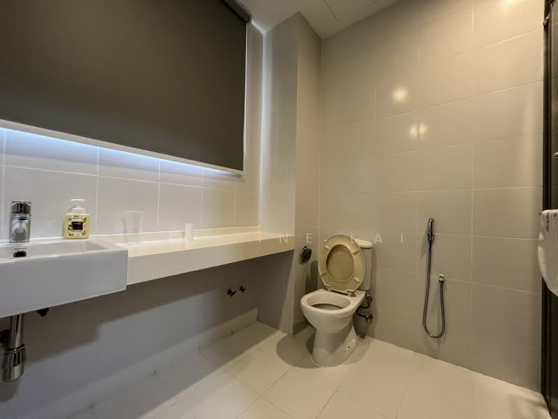Rumah Berkembar untuk Dijual di Bandar Mahkota Cheras (Cheras) - Kristine Lai - Bathroom - PropertyGuru.com.my