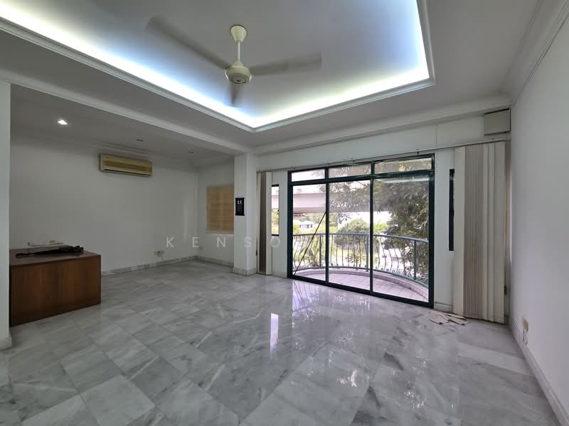 Kondominium untuk Dijual di Wickham Manor - Kenson Ho - Balcony - PropertyGuru.com.my