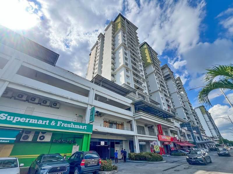 Condominium for Rent at Pearl Avenue - Eiffel Lai - Exterior - PropertyGuru.com.my