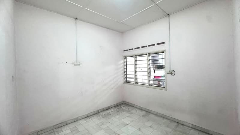 Rumah Teres 1 Tingkat untuk Dijual di Taman Johor Jaya (Johor Bahru) - Calvin Lee - PropertyGuru.com.my