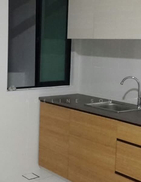 Servis Apartment untuk Disewa di Sky View - Adeline Soh - Kitchen - PropertyGuru.com.my