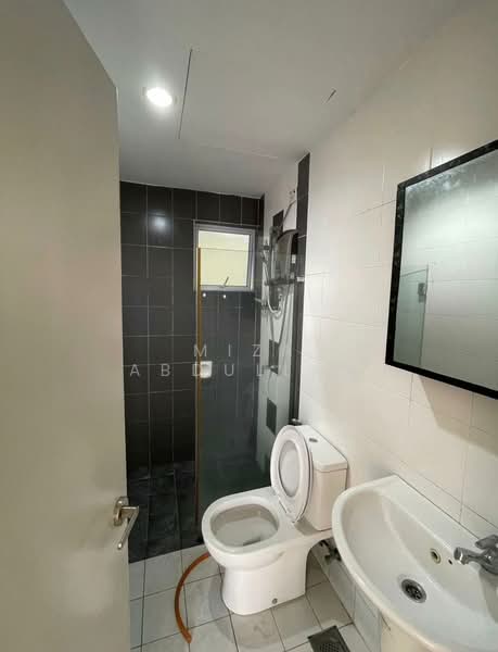 Kondominium untuk Dijual di Koi Boulevard - Miza Abdullah - Bathroom - PropertyGuru.com.my