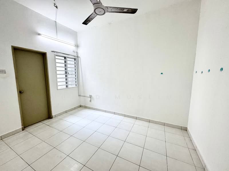 2-storey Terraced House for Sale in Alam Suria (Puncak Alam) - Ahmad Muslim - PropertyGuru.com.my