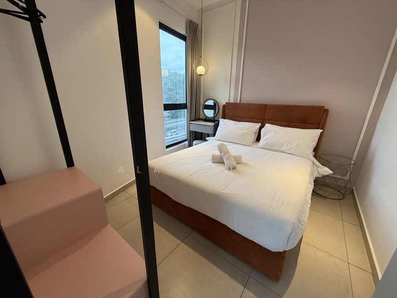 Servis Apartment untuk Disewa di Mossaz @ Empire City - Alan Chia - Bedroom - PropertyGuru.com.my